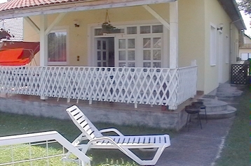 Madžarska Chata Balatonmáriafürdő, Eksterier
